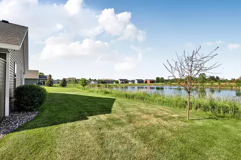 Exterior - 3025 Nottingham Rd S, Saint Cloud, MN 56301 photo 2 of 6