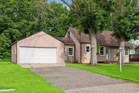 9455 Revere Ln N, Maple Grove, MN 55369