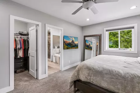 Bedroom - 2900 Skyline Dr, Eagan, MN 55121 photo 2 of 7