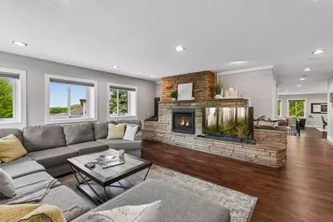 Living - 2900 Skyline Dr, Eagan, MN 55121 photo 3 of 5