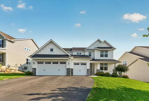 19116 Iden Ave, Lakeville, MN 55044