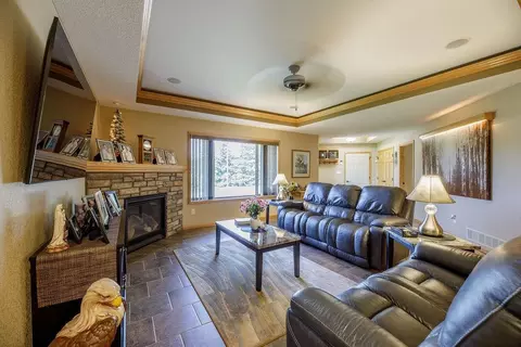 Living - 3807 N Eagle Rd, Willmar, MN 56201 photo 1 of 3