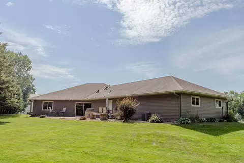 Exterior - 3807 N Eagle Rd, Willmar, MN 56201 photo 19 of 26