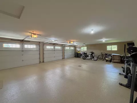 Exterior - 3807 N Eagle Rd, Willmar, MN 56201 photo 3 of 26