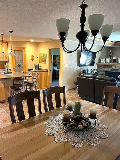 Dining - 3807 N Eagle Rd, Willmar, MN 56201 photo 1 of 4
