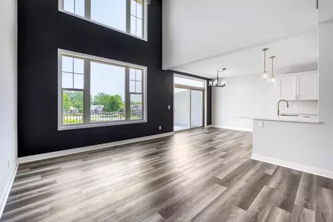 14163 Parkview Ln NW, Prior Lake, MN 55372