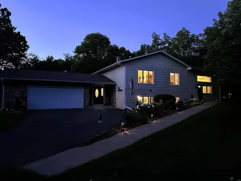 8331 Red Pine Cir, Baxter, MN 56425 photo 2