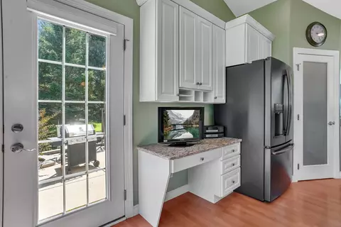 Kitchen - 7585 12th St NW, Willmar, MN 56201 photo 6 of 7