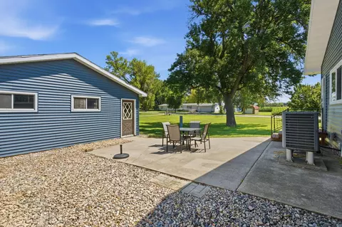 Exterior - 604 E Walnut Ave, Olivia, MN 56277 photo 9 of 11