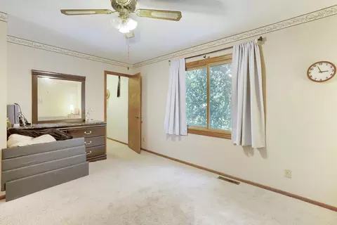 Bedroom - 11809 Edgewood Ave N, Champlin, MN 55316 photo 4 of 5