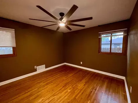 Bedroom - 4333 Rahn Rd, Eagan, MN 55122 photo 2 of 4