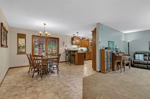 Dining - 6209 Laurel Rd, Saint Cloud, MN 56303 photo 3 of 3
