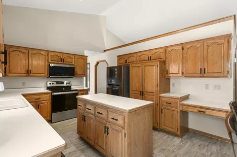 11525 Pondview Ct, Champlin, MN 55316 photo 11