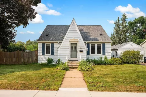 319 Annapolis St E, West Saint Paul, MN 55118