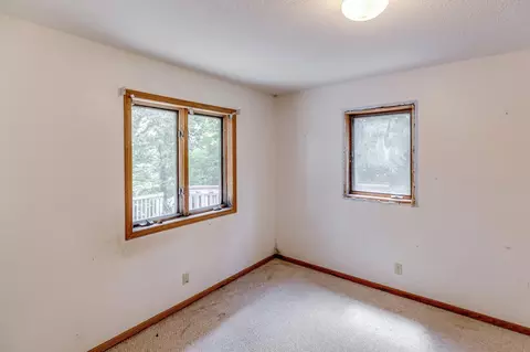 Bedroom - 1704 Timber Ln, Cushing, MN 56443 photo 2 of 3