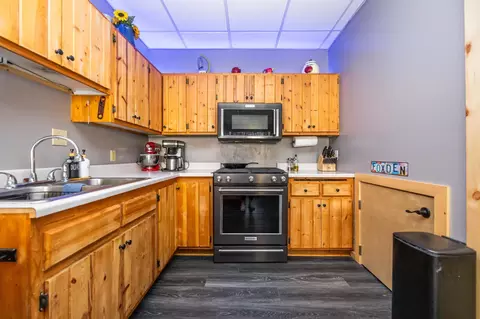 Kitchen - 48957 428th St, Perham, MN 56573 photo 2 of 4
