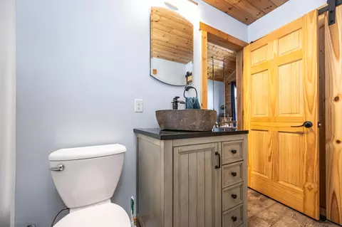 Bath - 48957 428th St, Perham, MN 56573 photo 2 of 9