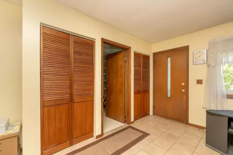 Entry Way - 1360 190th St E, Jordan, MN 55352 photo 1 of 4