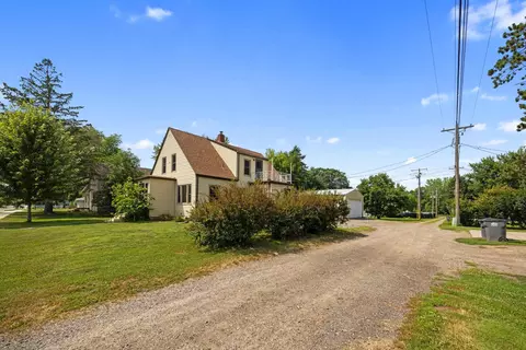 Exterior - 430 2nd St SE, Milaca, MN 56353 photo 4 of 6