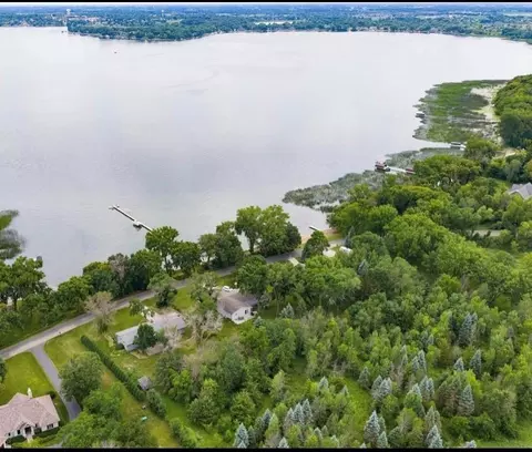10980 N Shore Rd, Waconia, MN 55387