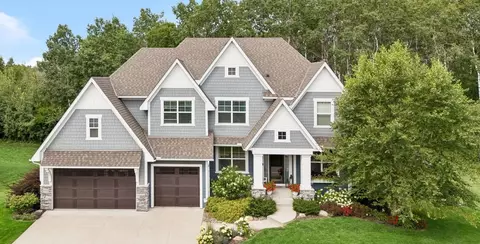 34 Rapp Farm Blvd, North Oaks, MN 55127