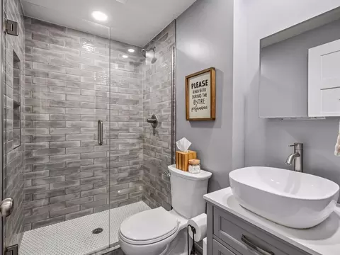 Bath - 4881 Independence St, Maple Plain, MN 55359 photo 3 of 3