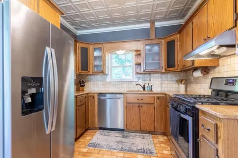 Kitchen - 1325 10th Ave N, Saint Cloud, MN 56303 photo 1 of 2