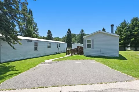 Exterior - 35 Korda Dr, Duluth, MN 55808 photo 1 of 5