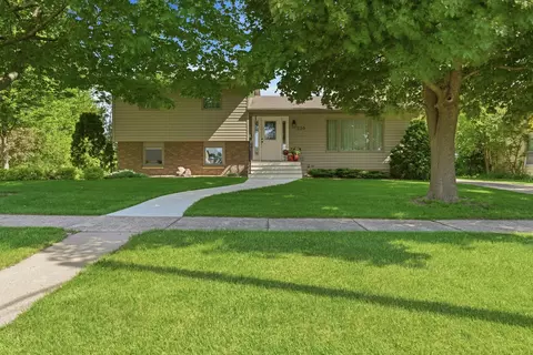 220 N Street St E, Amboy, MN 56010