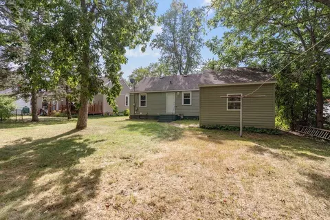 Exterior - 1114 5th Ave NE, Brainerd, MN 56401 photo 6 of 6