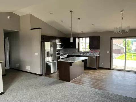 108 Woolgrass Way, Avon, MN 56310 photo 3