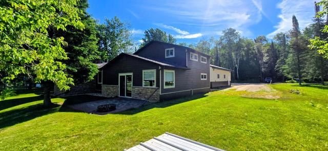 17251 E Pine Dr NW, Angle Inlet, MN 56711