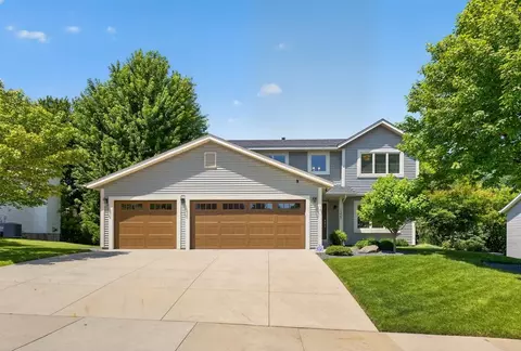 1323 36th St SW, Rochester, MN 55902