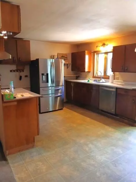 Kitchen - 628 Willow Ct, Horace, ND 58047 photo 1 of 4