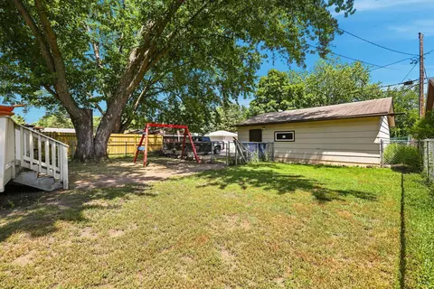 Exterior - 1122 12th Ave SE, Saint Cloud, MN 56304 photo 6 of 6