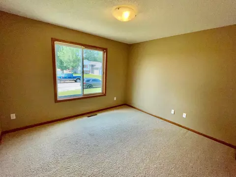 Bedroom - 1905 20th St SW, Austin, MN 55912 photo 1 of 3