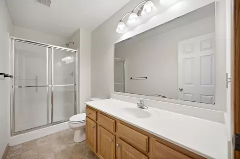 Bath - 2701 Village Dr, Faribault, MN 55021 photo 4 of 4