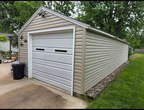 Other - 117 W Maple St, Marshall, MN 56258 photo 2 of 6