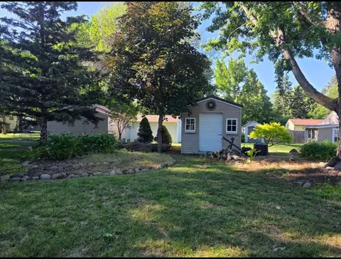 Exterior - 117 W Maple St, Marshall, MN 56258 photo 3 of 8