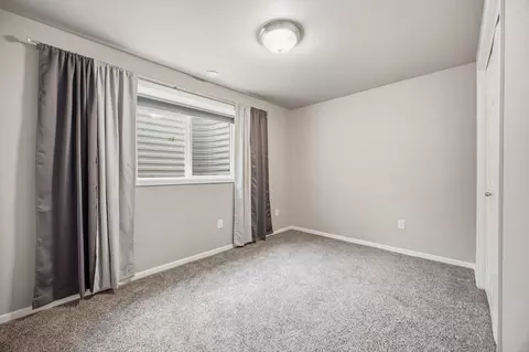 Bedroom - 219 6th St E, Horace, ND 58047 photo 4 of 5