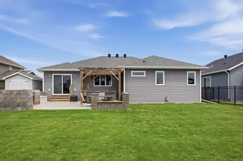 Exterior - 219 6th St E, Horace, ND 58047 photo 12 of 13