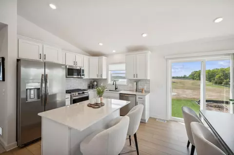 Kitchen - 1257 Deerpath Dr NE, Hanover, MN 55341 photo 1 of 4