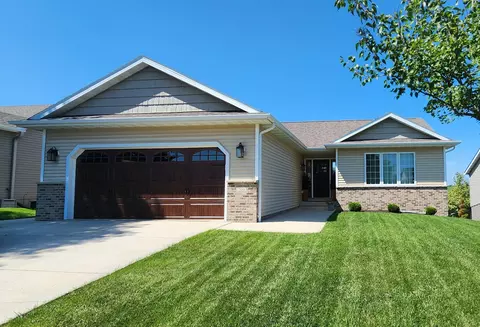 209 Luella Pl NE, Stewartville, MN 55976