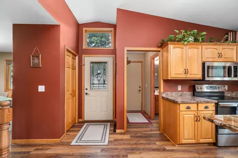 Entry Way - 1919 Cypress Rd, Saint Cloud, MN 56303 photo 1 of 1