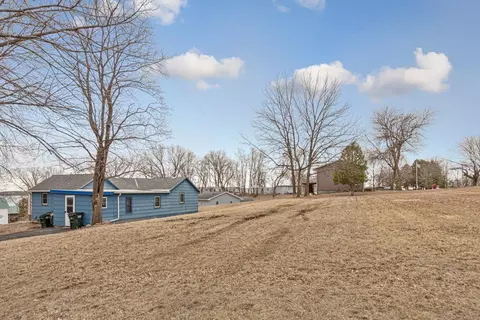 Exterior - 101 State Highway 60 E, Elysian, MN 56028 photo 7 of 12
