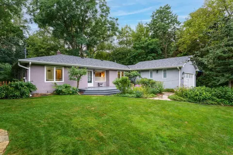 1274 Amble Rd, Arden Hills, MN 55112