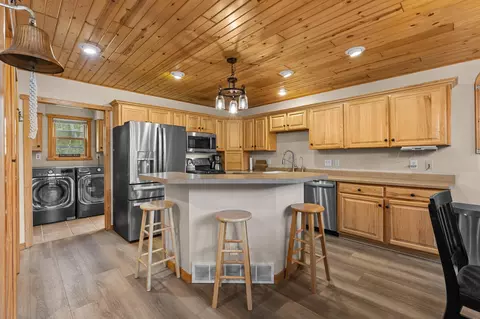 Kitchen - 6454 Flying Jib, Garrison, MN 56450 photo 5 of 7