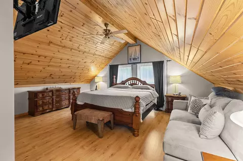 Bedroom - 6454 Flying Jib, Garrison, MN 56450 photo 5 of 9