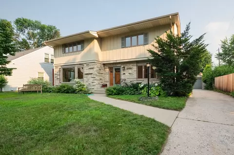 4609 Coffey Ln, Minneapolis, MN 55406