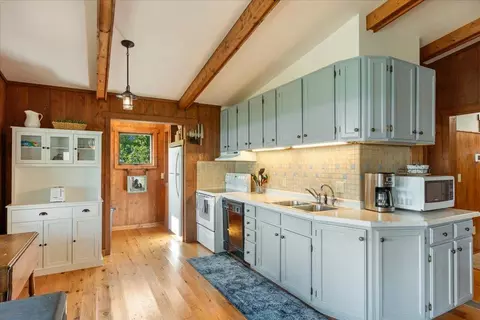 Kitchen - 11114 Steamboat Loop NW, Walker, MN 56484 photo 1 of 2